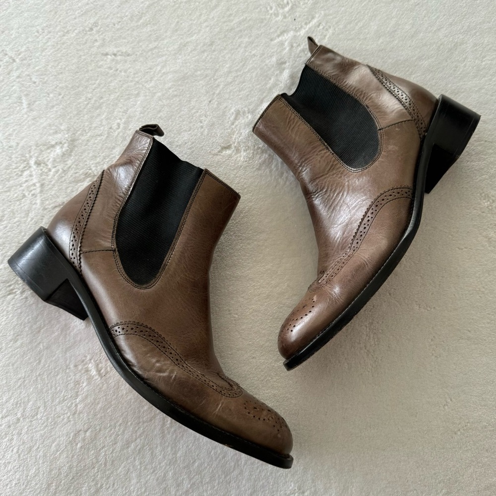 Lillybee Kristin Distressed Brown Black Slip On Ankle Boots Size 8.5